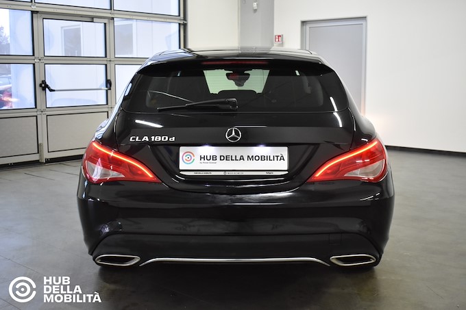 MERCEDES-BENZ CLA 180 d S.W. Automatic Sport